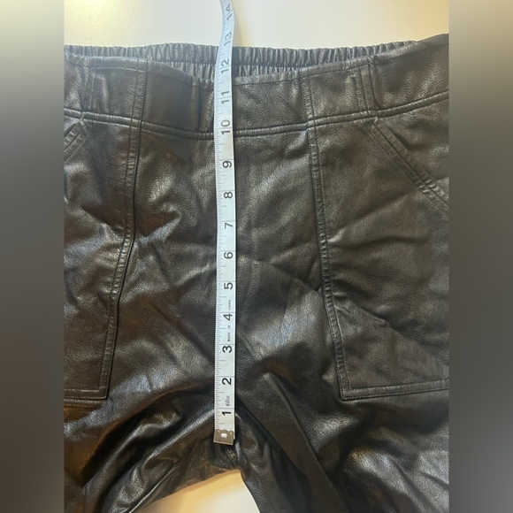 Spanx Leather Like Joggers Size Medium Black - Picture 7 of 10